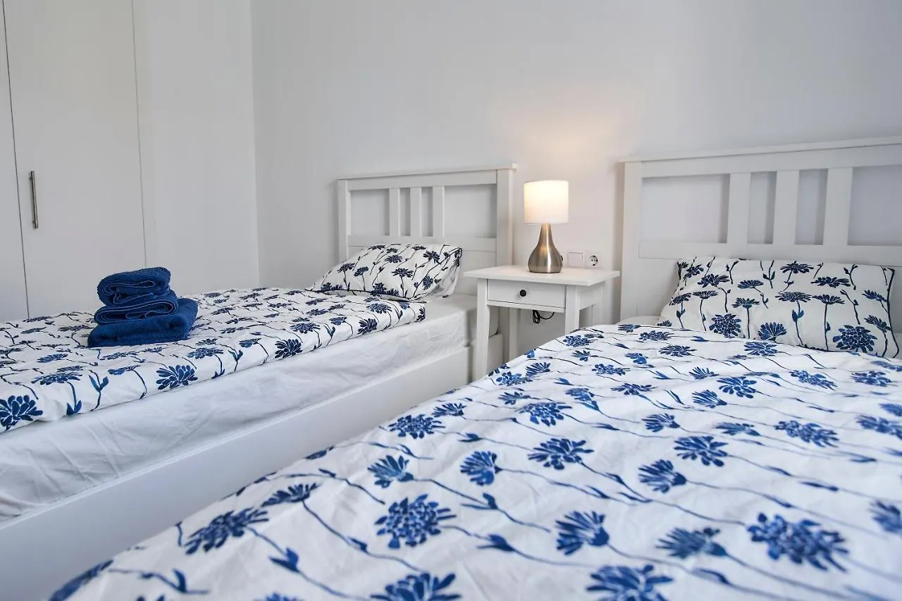 Penthouse With Stunning View And Rooftop Terrace Manilva Spain